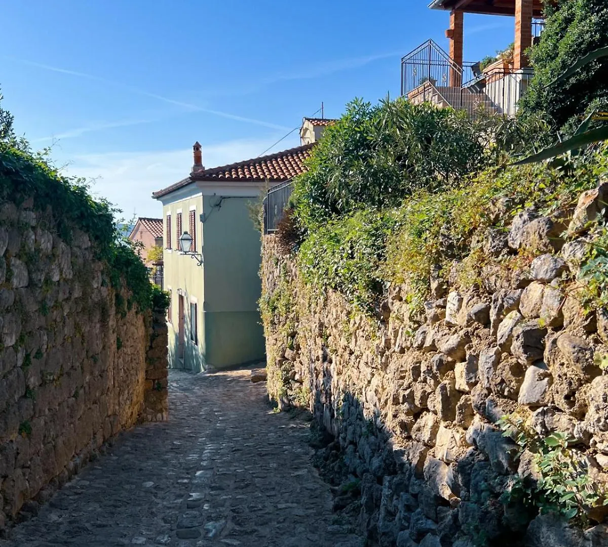 Redmandarin - Old Town Apartment Krk Town Croatia